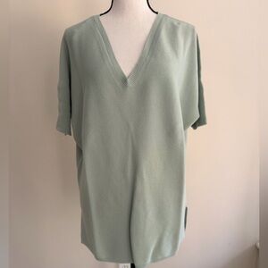 Lafayette 148 New York Light Green V-Neck Short Sleeve Top